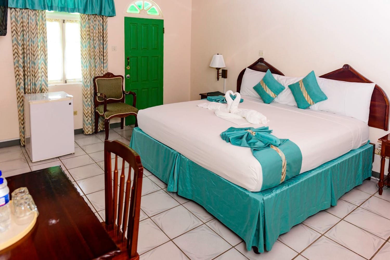 Petunia Suite